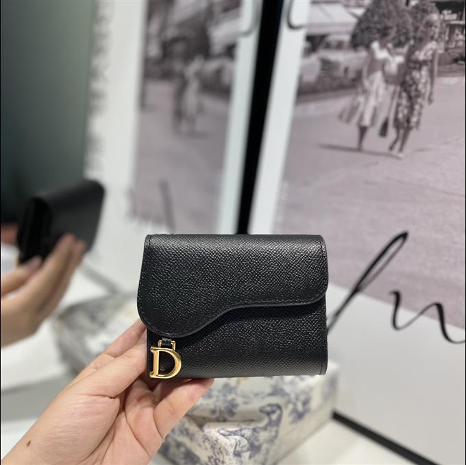 2025228Y 220P182143823